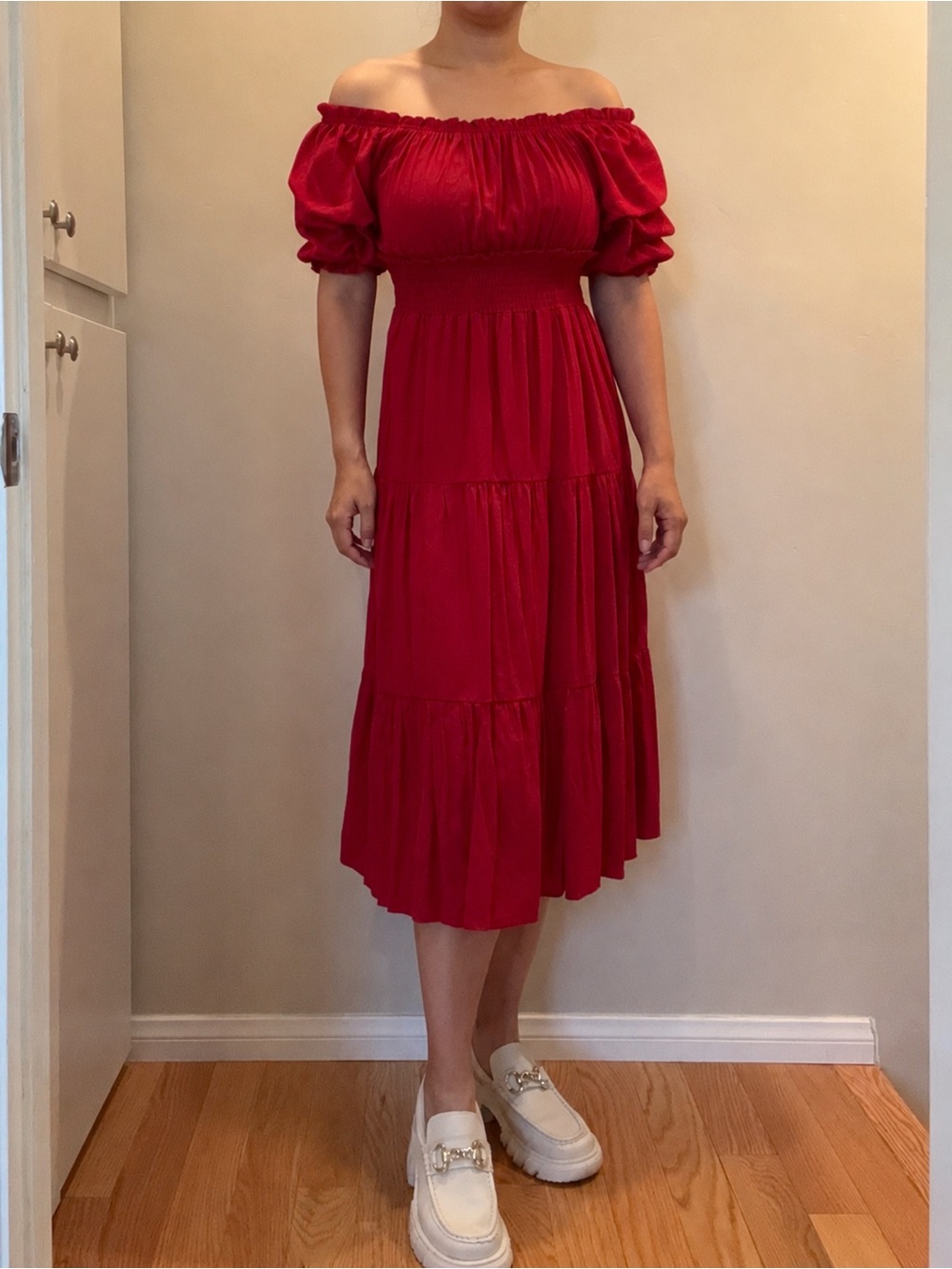 Puff-Sleeve Midi Dress Red Size M